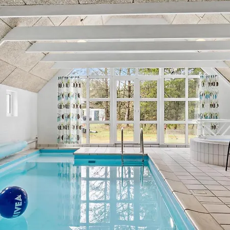 Gorgeous In With Sauna