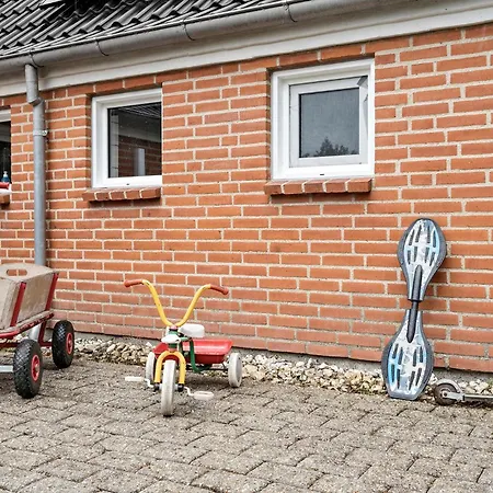 Semesterbostad Gorgeous In With Sauna